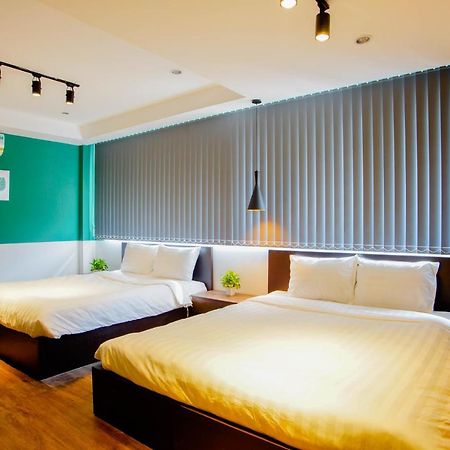 La Hotel Binh Tan Ho Chi Minh-stad Buitenkant foto