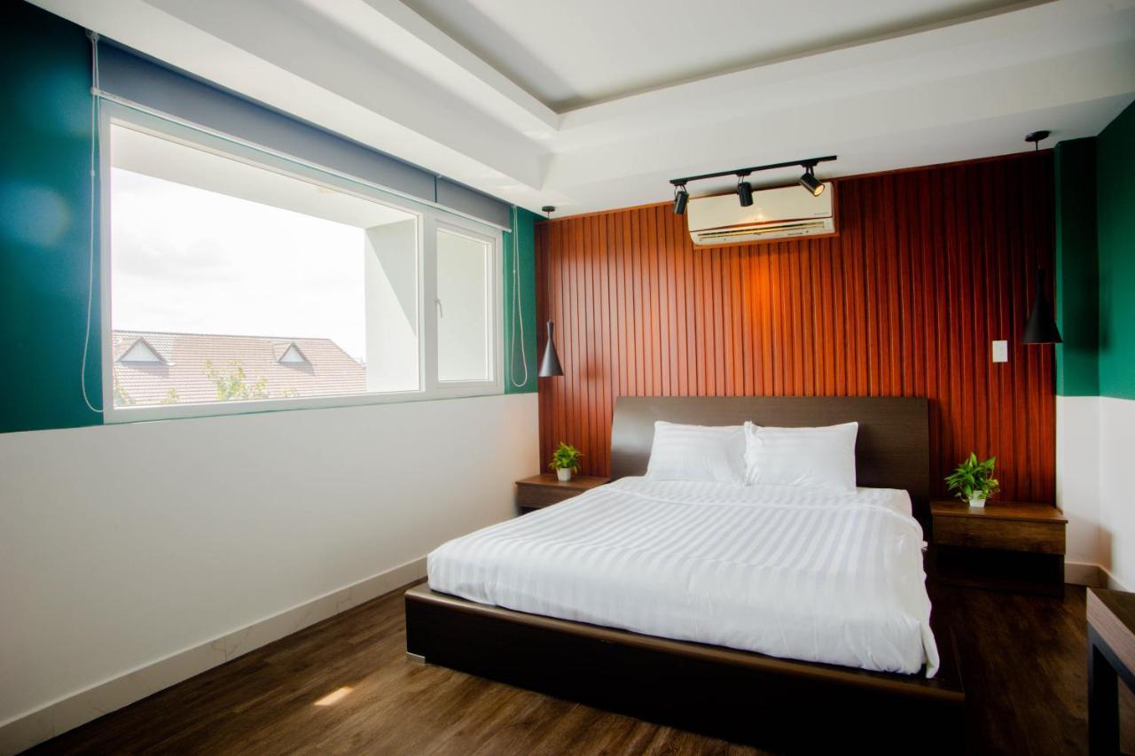 La Hotel Binh Tan Ho Chi Minh-stad Buitenkant foto