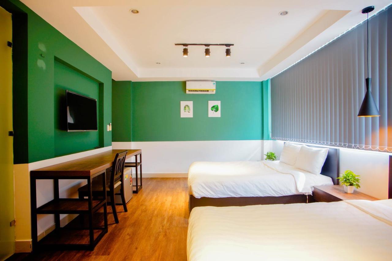 La Hotel Binh Tan Ho Chi Minh-stad Buitenkant foto